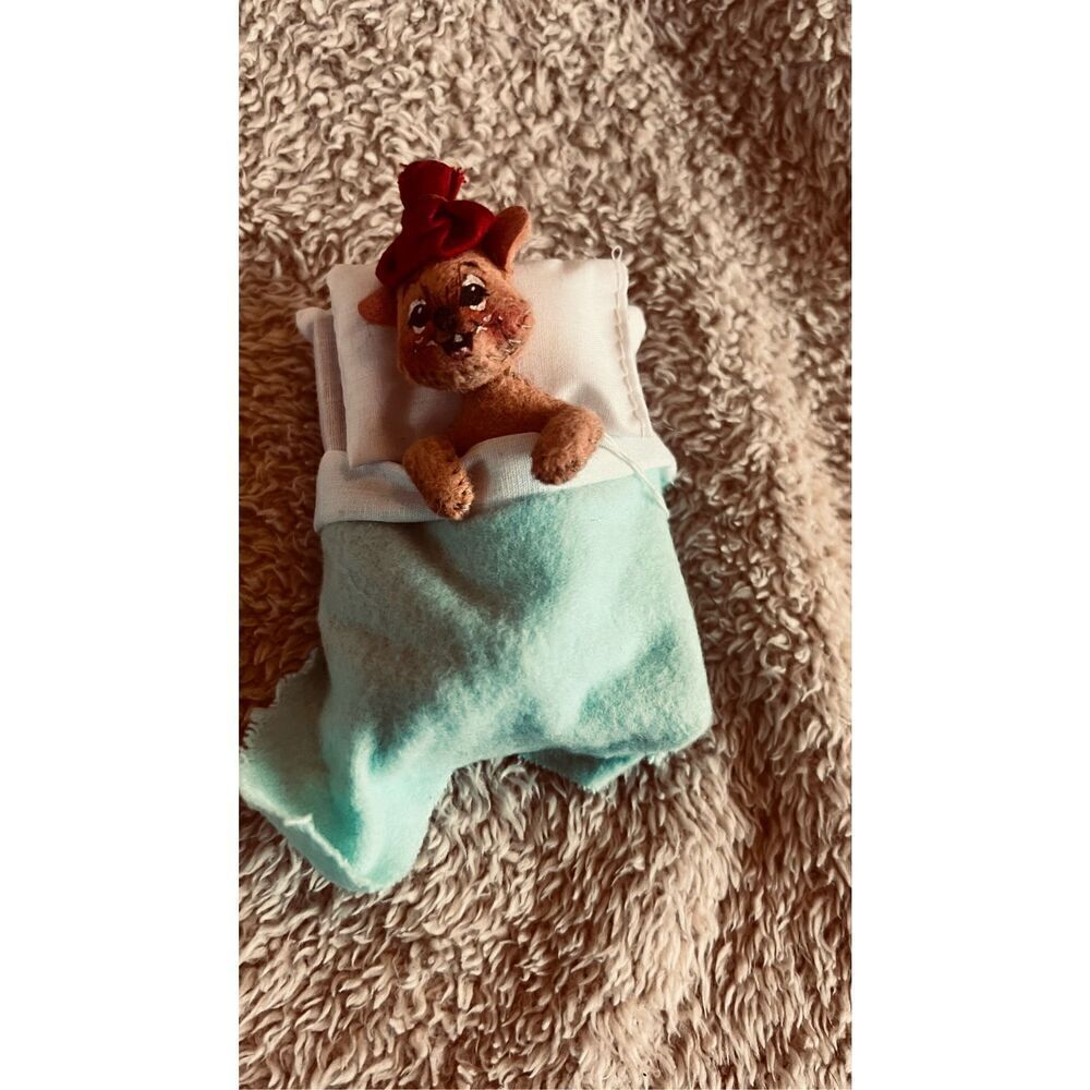 Annalee 3" Get Well Patient Mouse Doll 1998